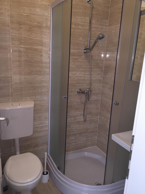Apartment Brno Pula Luaran gambar